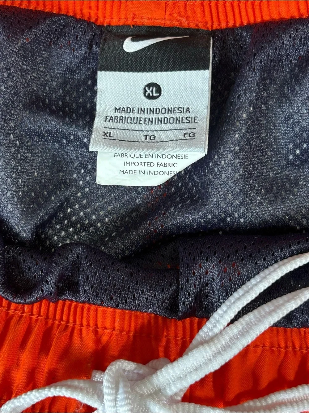 Nike Mens XL Swim Trunks Red Black Floral Hibiscus Mesh Lined Y2K Volley Shorts